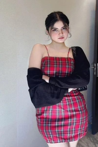 Zirakpur call girl service